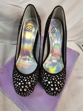 Delicious Shoes Black Embellished Pumps Stilletto Heel 10
